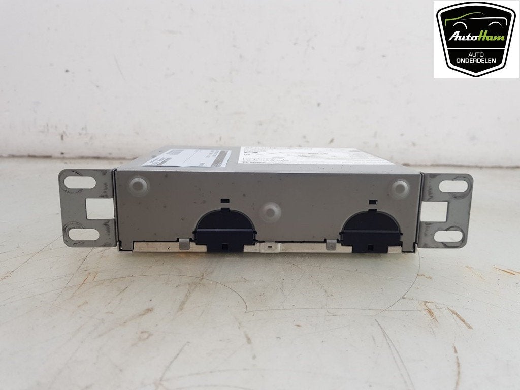 ORDINATEUR MULTIMEDIA Renault Twingo III (AH), Robert Bosch AG, Renault, Utilisé, Robert-Bosch-Allee 1
74232  Abstatt, DE