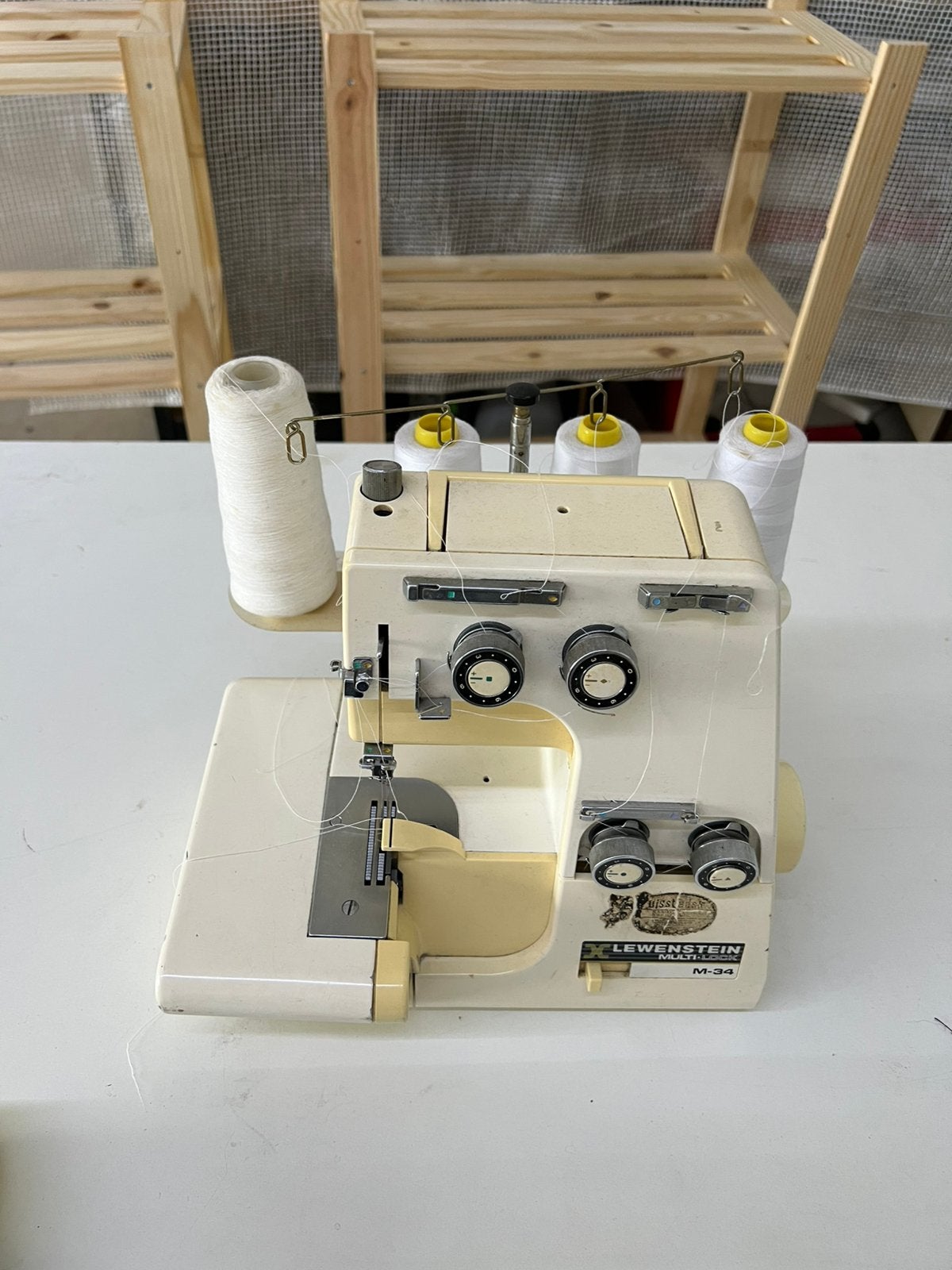 Surjeteuse / Overlock Lewenstein Multi M-34, Ophalen, Gebruikt, Lockmachine, Lewenstein
