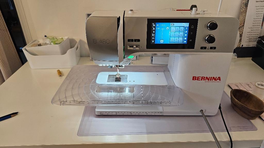 Bernina 480, Enlèvement, Comme neuf, Machine à coudre, Bernina