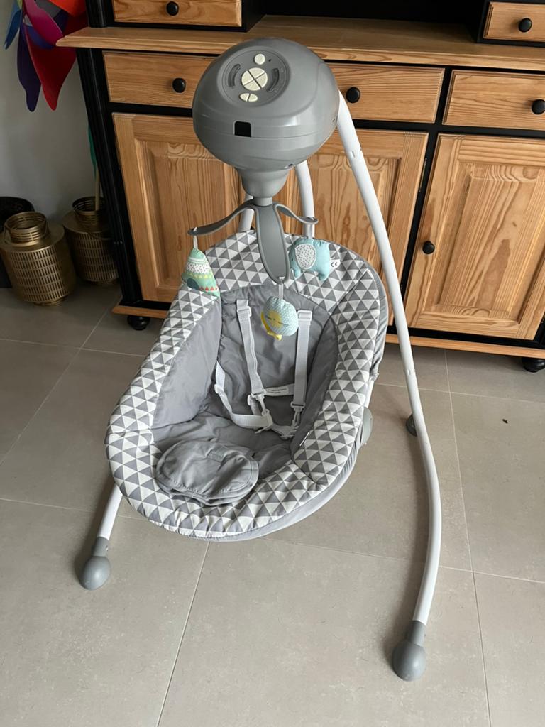 Balancelle électrique - Vertbaudet, Autres marques, Avec ceinture(s), Enlèvement, Utilisé