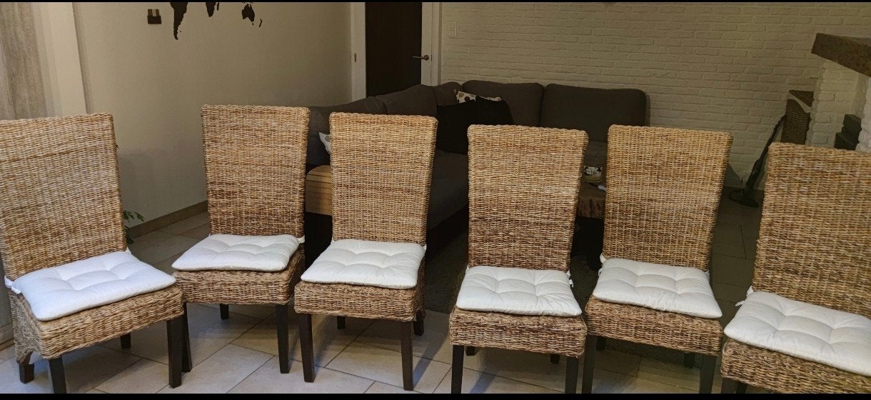 Rieten stoelen, Ophalen