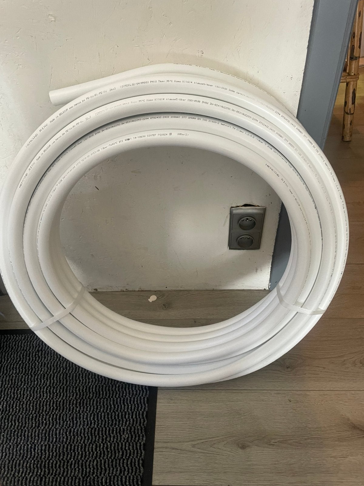 Henco 26x3 - +/-18 meter, Doe-het-zelf en Bouw, Buizen en Afvoer, Ophalen, Nieuw