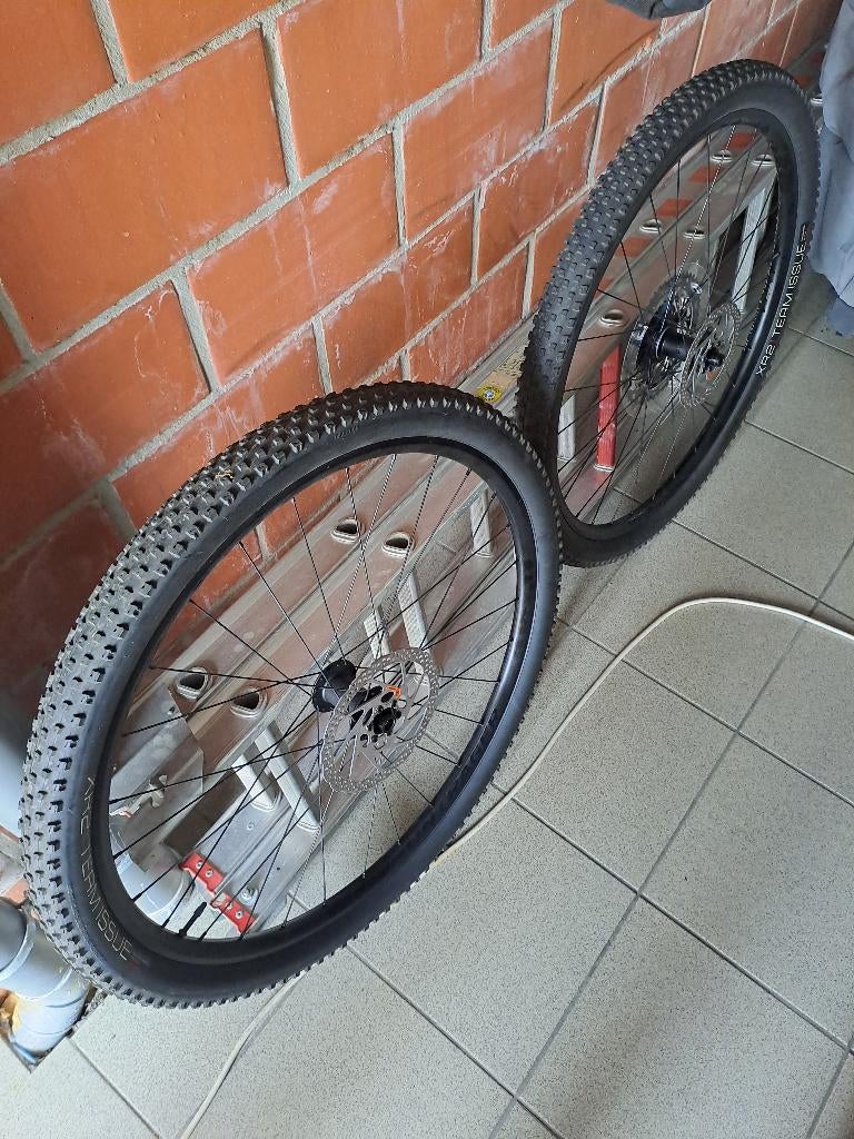 Set mtb wielen Bontrager, Ophalen, Zo goed als nieuw, Bontrager