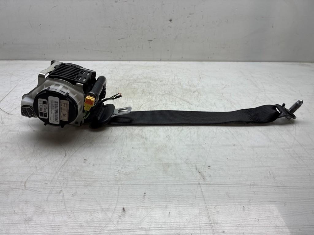 VEILIGHEIDSGORDEL LINKS ACHTER Audi A6 Avant (C8), Info@audi.de, Audi, Audi AG, Gebruikt