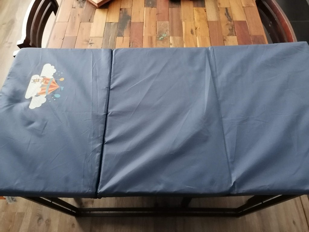 Matelas pliable pour lit de voyage pour bébé ou petit enfant, Enlèvement, Comme neuf, Lit de voyage