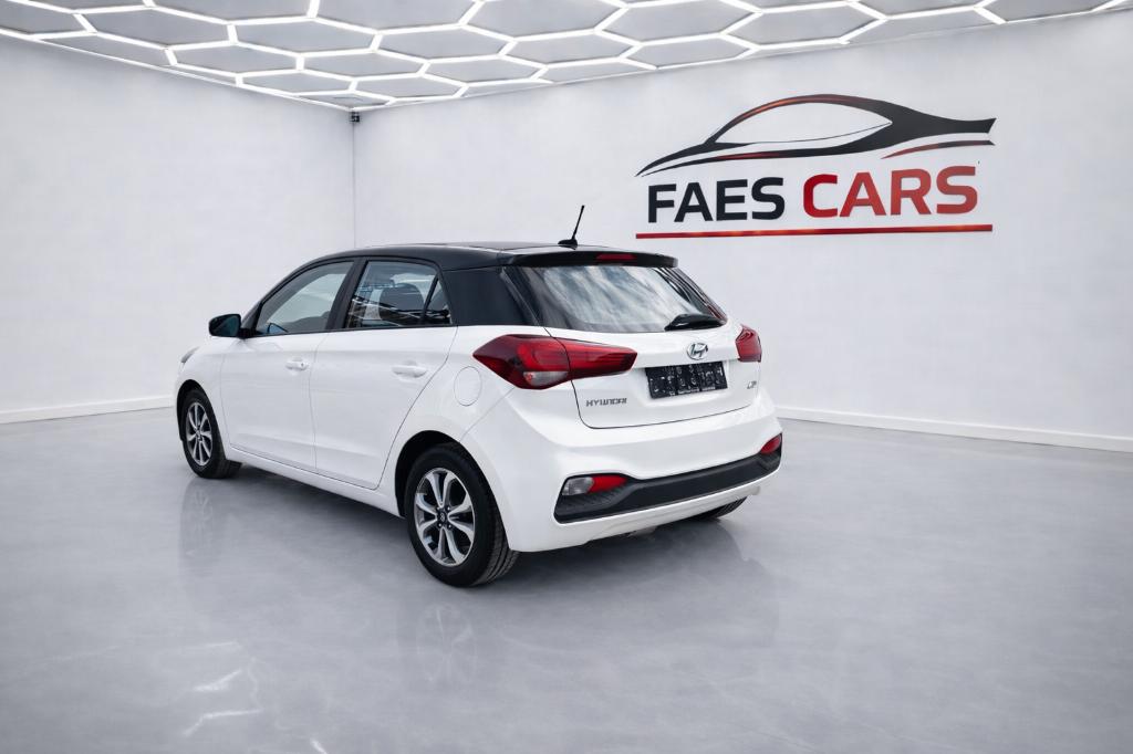 Hyundai I20, Auto's, Voorwielaandrijving, 4 cilinders, Wit, 55 kW