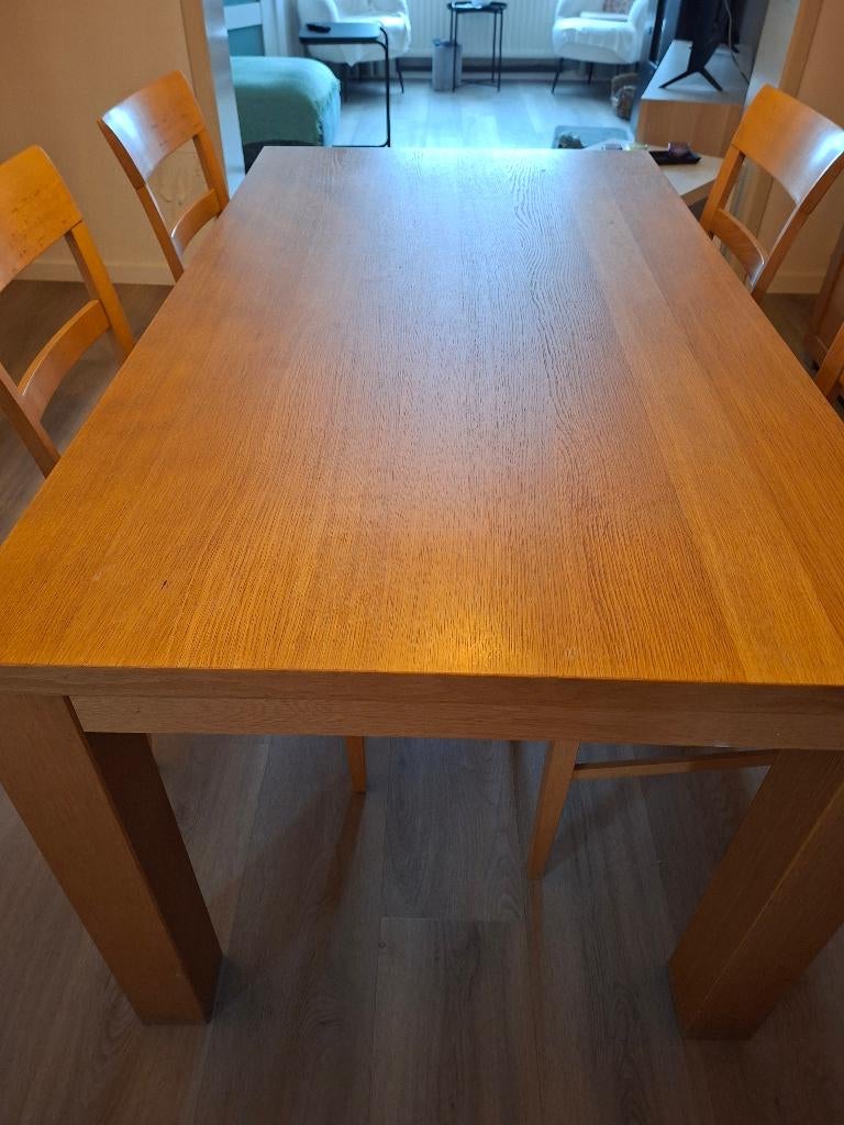 Tafel 4 stoelen + vitrine kast, Ophalen, Gebruikt