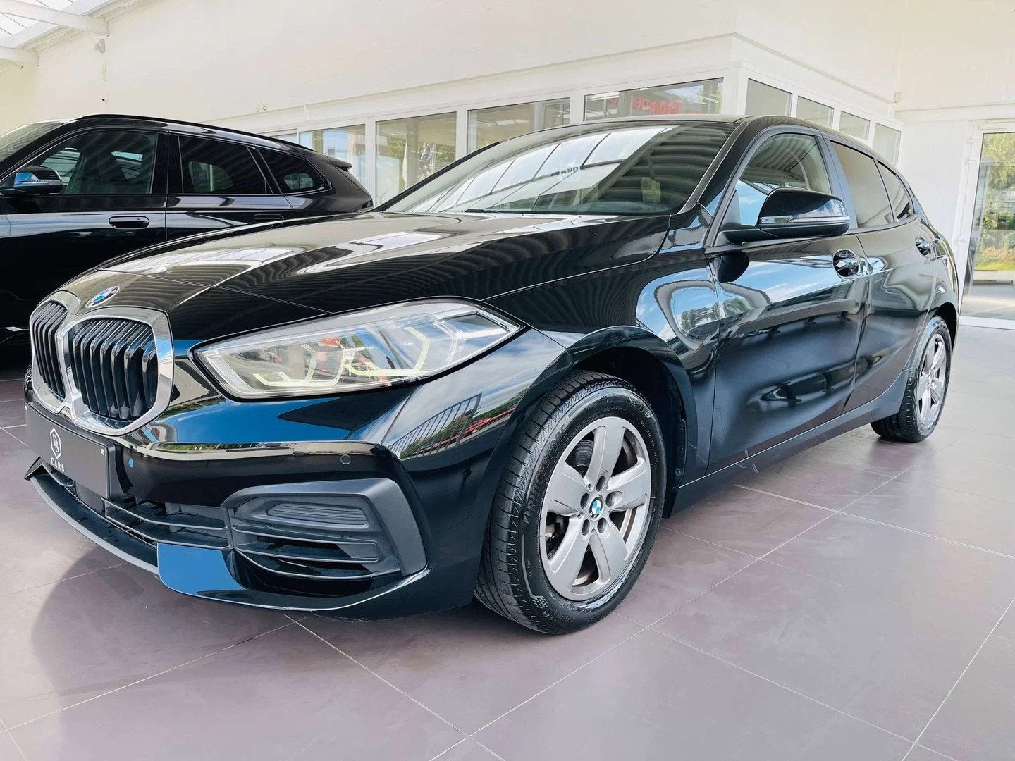 BMW 1 Serie 118 i * GARANTIE + LED + GPS PRO *, Autos : Divers, Boîte manuelle, Berline, 1499 cm³, Noir
