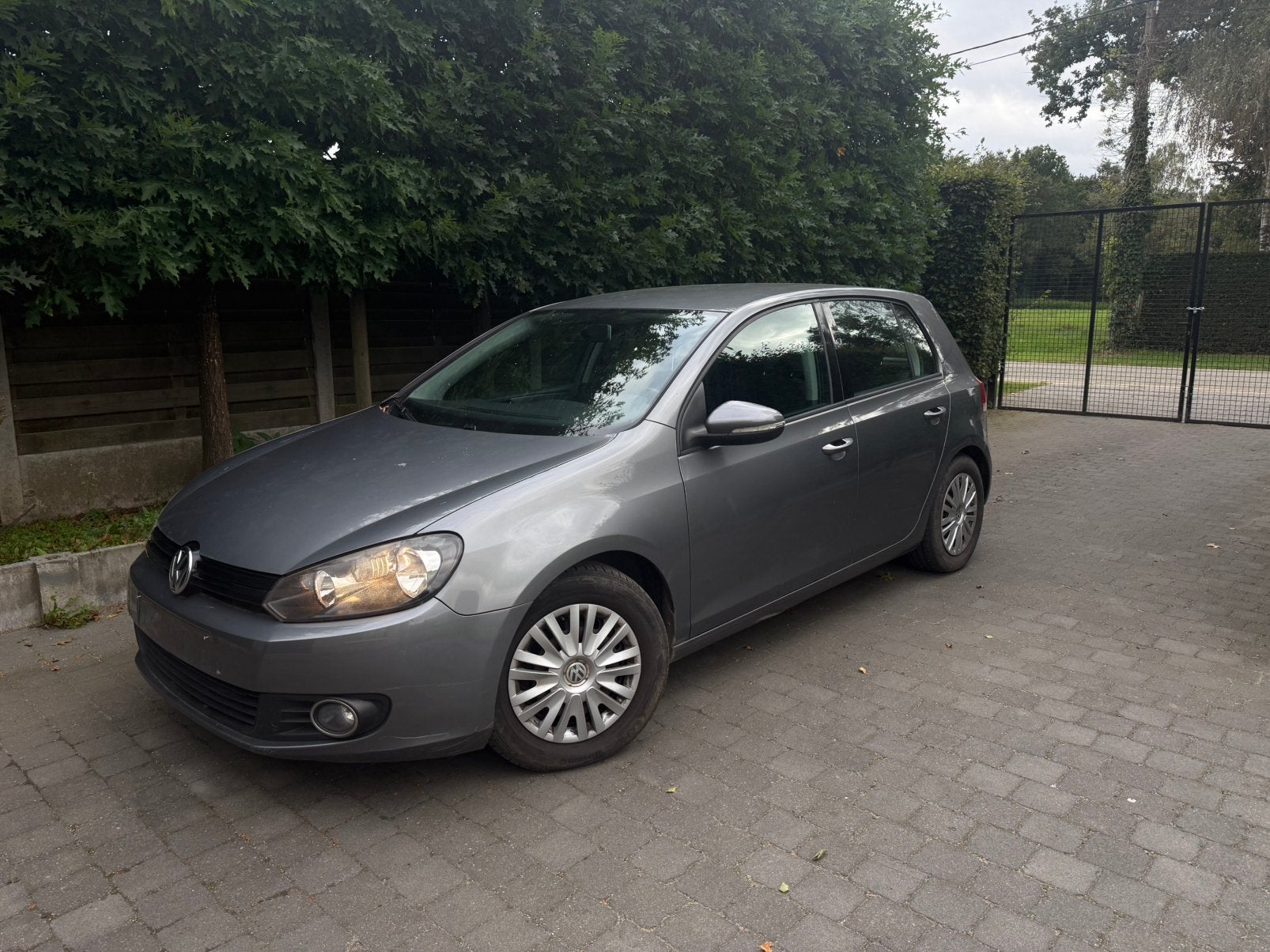 Vw golf 6 1.6 tdi euro5 gekeurd voor verkoop, Auto's, Euro 5, Airbags, Diesel, Te koop