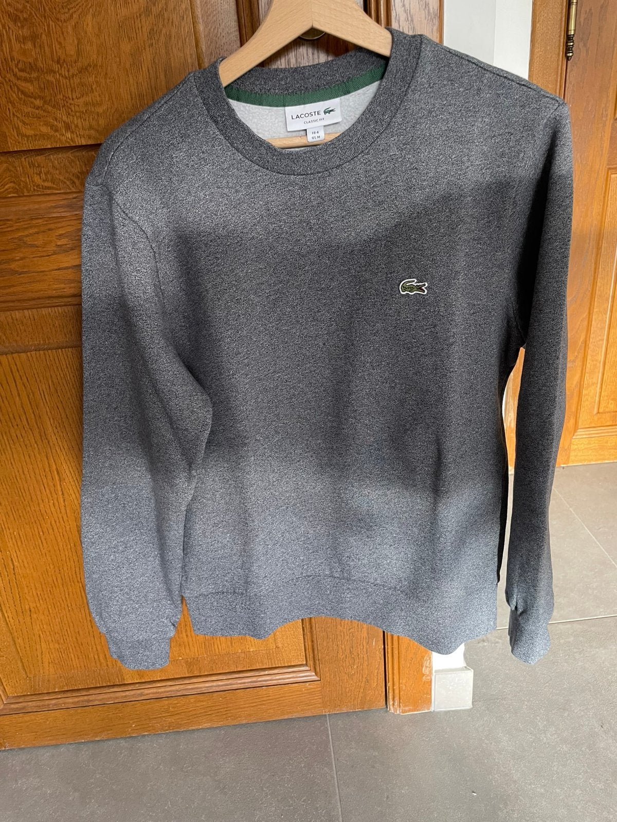 Pull Lacoste, Enlèvement, Comme neuf
