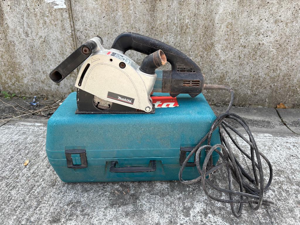 Sleuvenslijper Makita, Doe-het-zelf en Bouw, Ophalen, Zo goed als nieuw