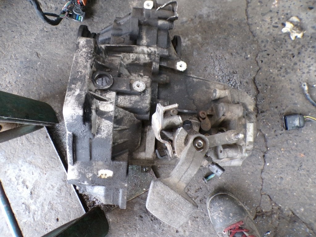 Boite de vitesses VW Touran 1.9TDi 2003-2006 GQN 2003-2006, Autos : Pièces & Accessoires, Transmission & Accessoires, Utilisé