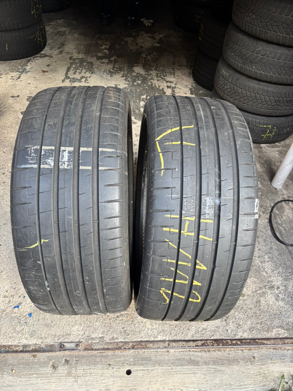 2st Pirelli 285-40-22, Autos : Pièces & Accessoires, 285 mm, Pneus été, Autres dimensions, Pneu(s)