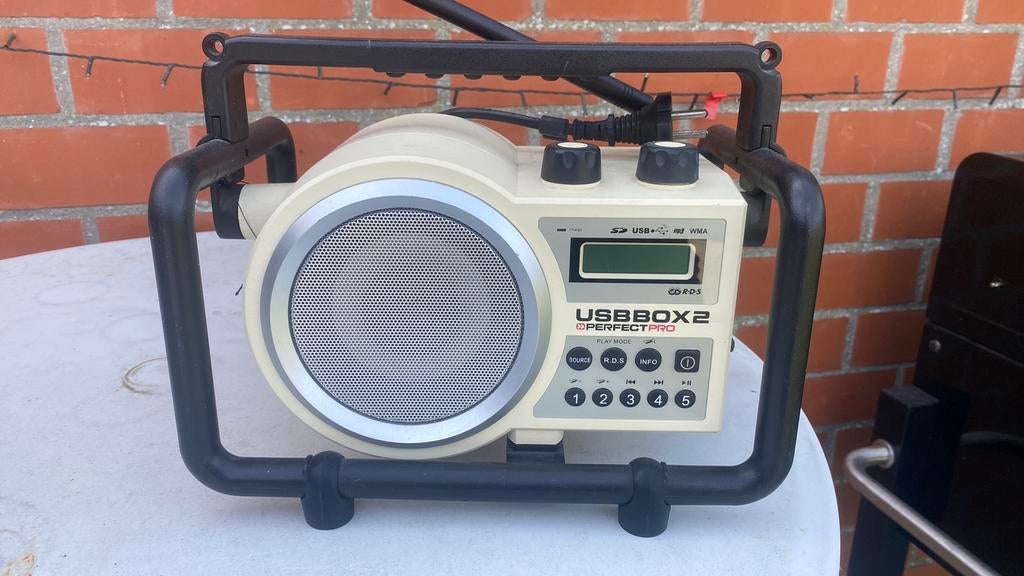 Werfradio, Ophalen, Zo goed als nieuw