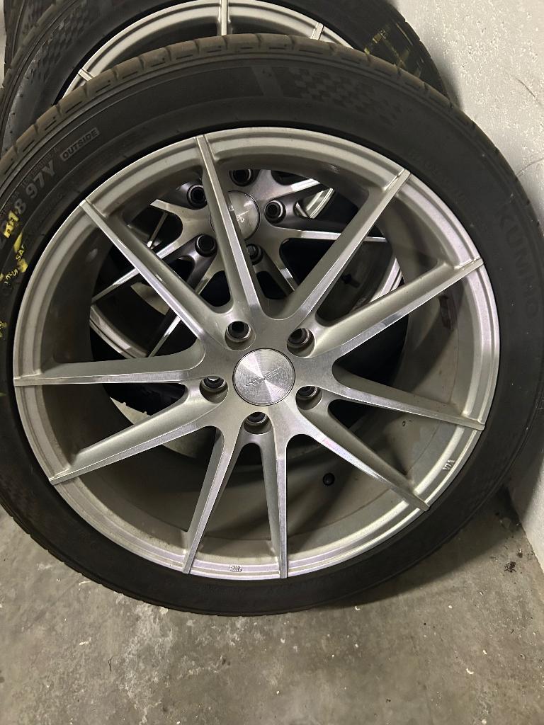 4 jantes veemann  et pneus comme neuf Audi 5x112 ET42, Pneus et Jantes, Véhicule de tourisme, Pneus été, 18 pouces