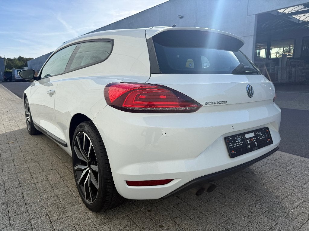 Volkswagen Scirocco ***UITSTEKENDE STAAT***, Auto's, 4 zetels, 4 cilinders, 1984 cc, Wit