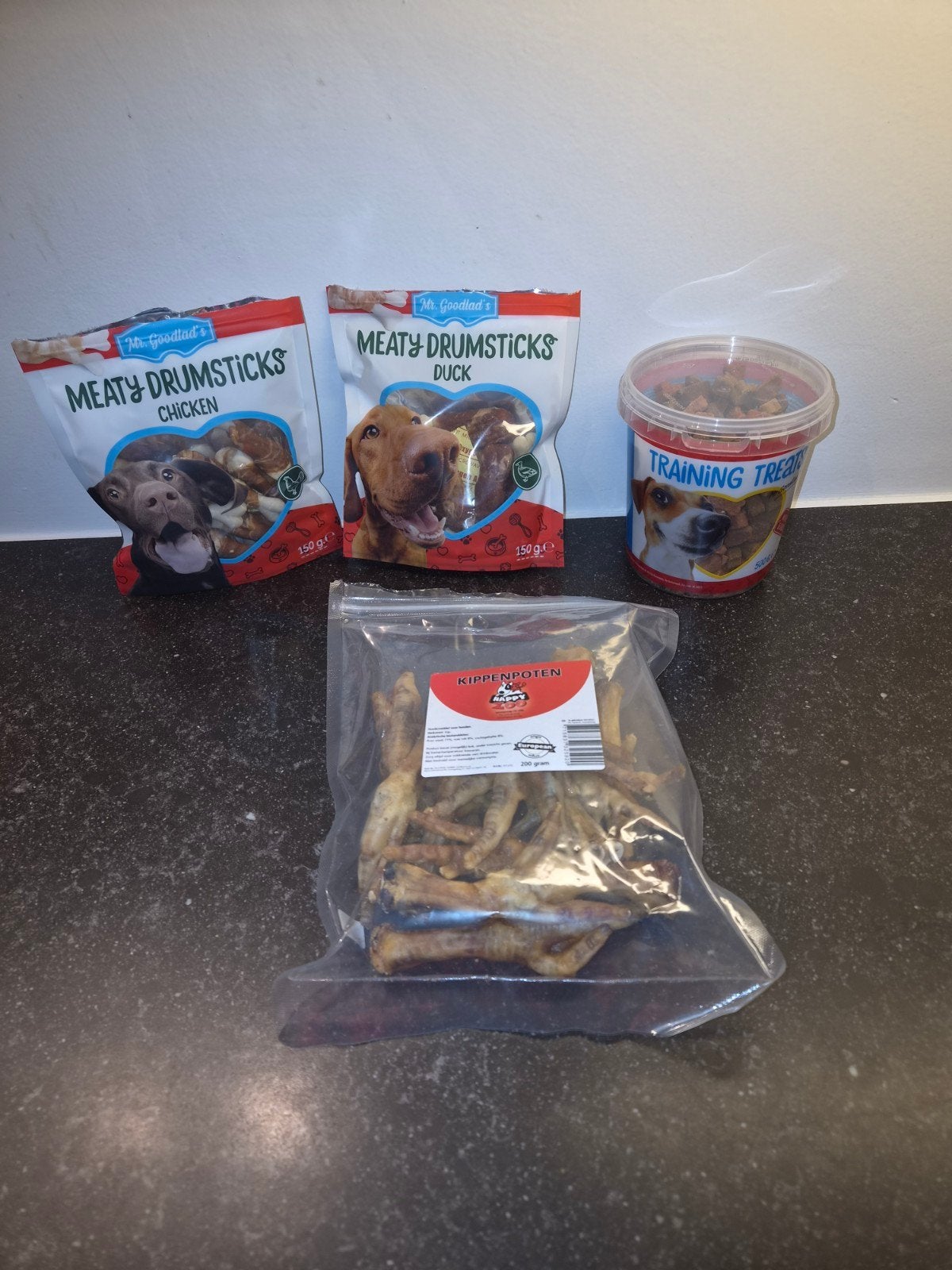 hondenkoekjes, Enlèvement