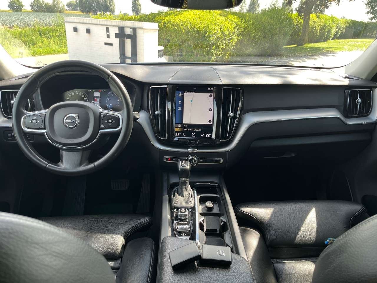 Volvo XC 60 2.0 T4 Geartronic/1eignr/74700km/Leder/Carplay/, Autos, Volvo, 0 kg, Achat, Entreprise, Noir