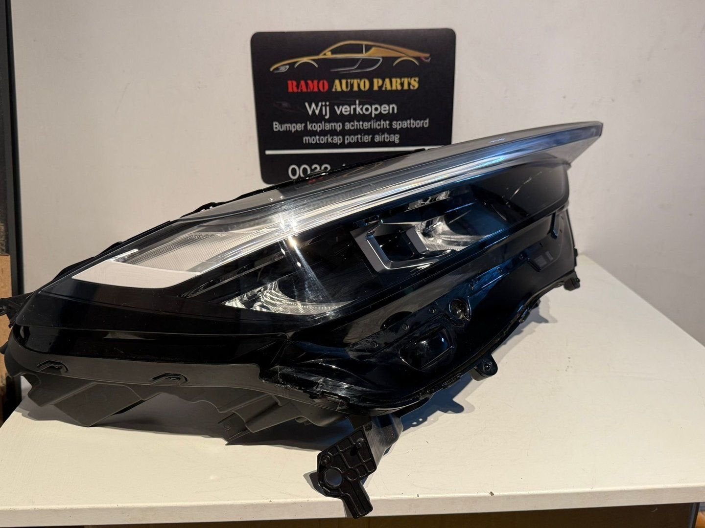KOPLAM HONDA HR-V HRV VOL LED 2023-2024-2025 STANLEY W6500, Honda, Gebruikt, -, -