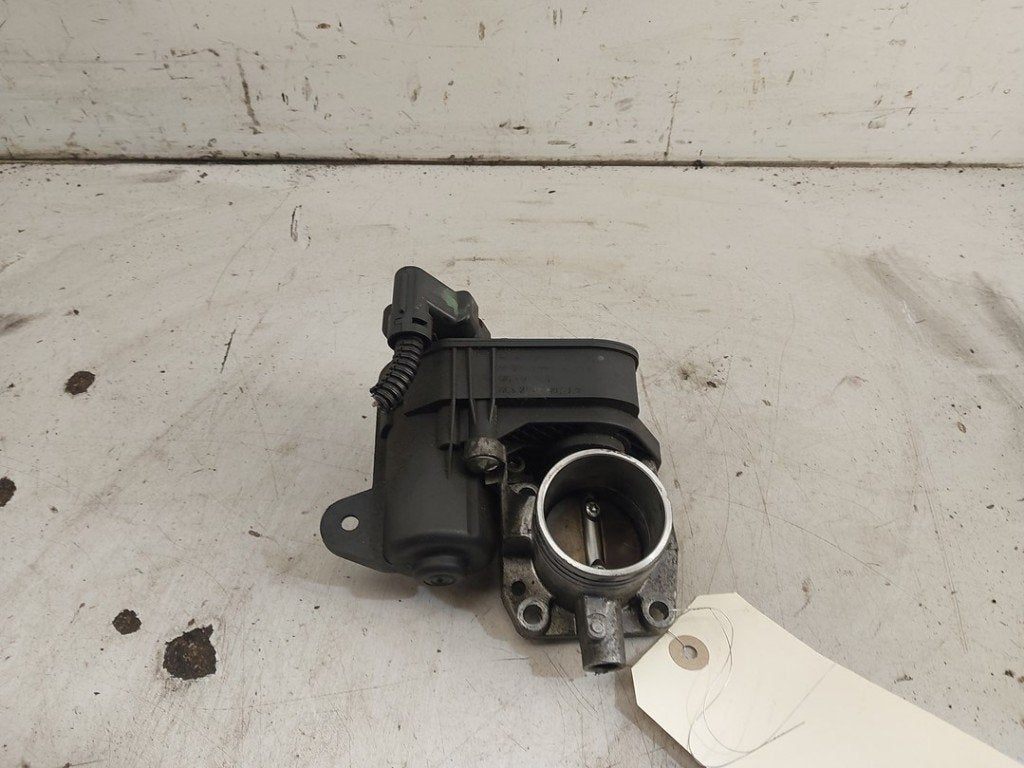 BOITIER PAPILLON Peugeot 2008 (CU) (01-2013/12-2019), Kontakt-peugeot@peugeot.com, Utilisé, Peugeot Deutschland GmbH, Bahnhofsplatz
65423  Rüsselsheim, DE