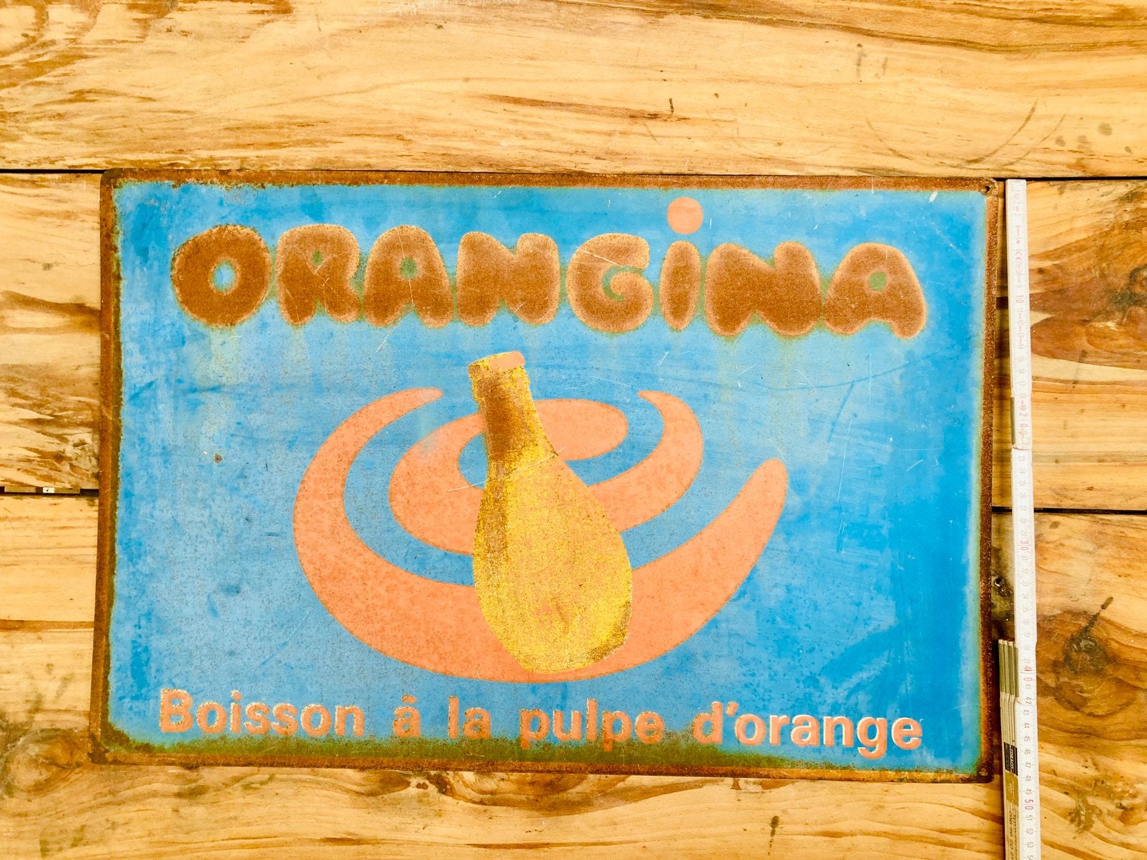 Orangina reclamebord, Enlèvement