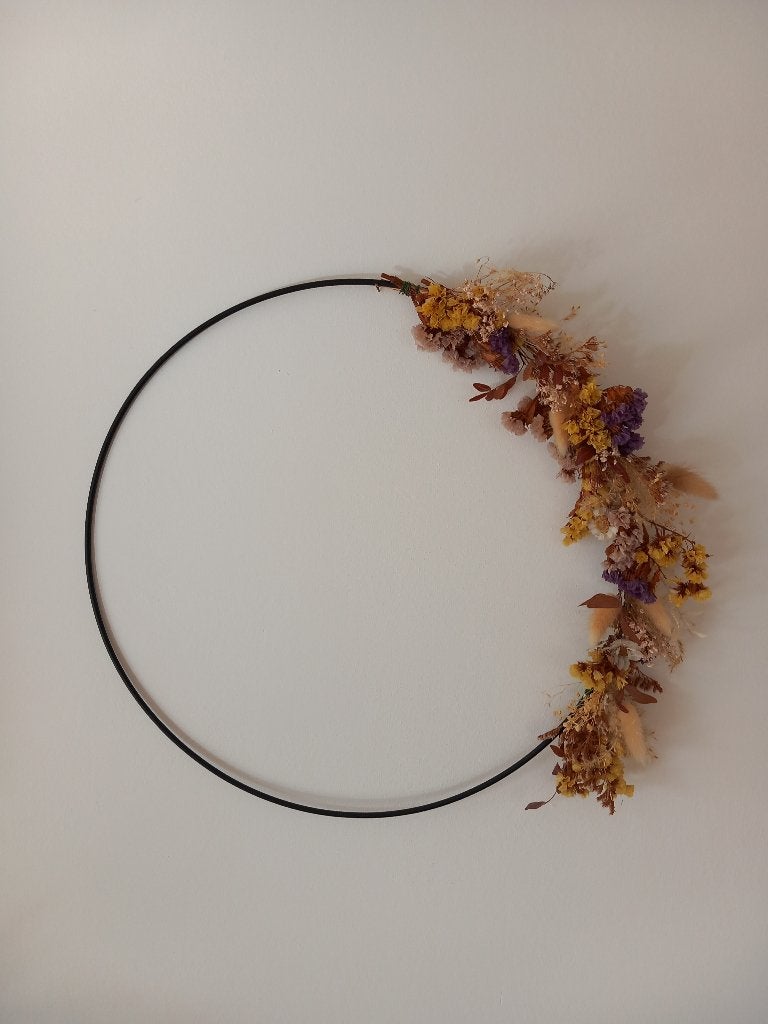 Zwarte metalen ring (40cm diameter) met droogbloemen, Huis en Inrichting, Ophalen, Zo goed als nieuw