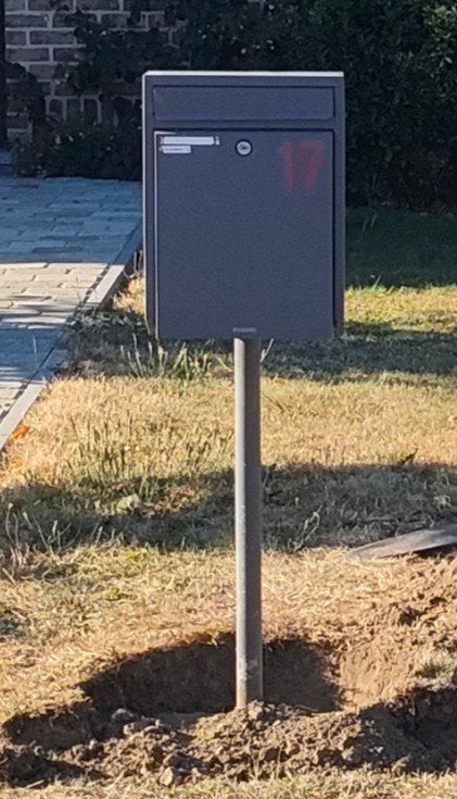 boite aux lettres brabantia, Tuin en Terras, Brievenbussen, Ophalen, Gebruikt, Staande brievenbus