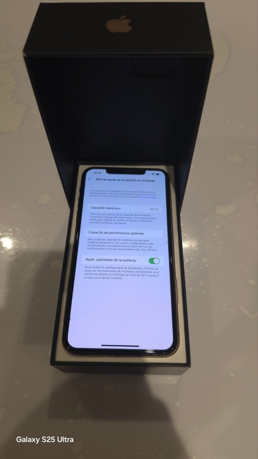 Iphone 11 pro max griffe sur la protection ecran, Or, IPhone 11