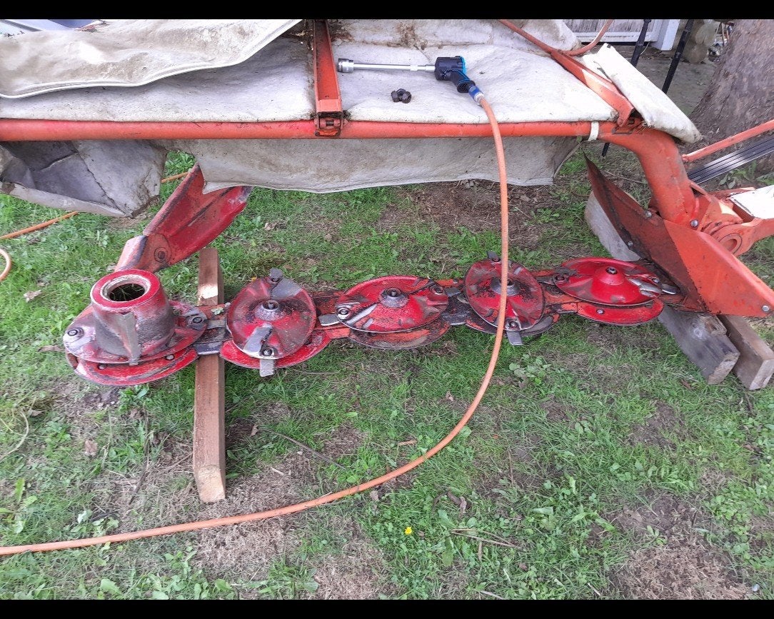 Kuhn GMD55 (2m), Tuin en Terras, Partytenten, Ophalen