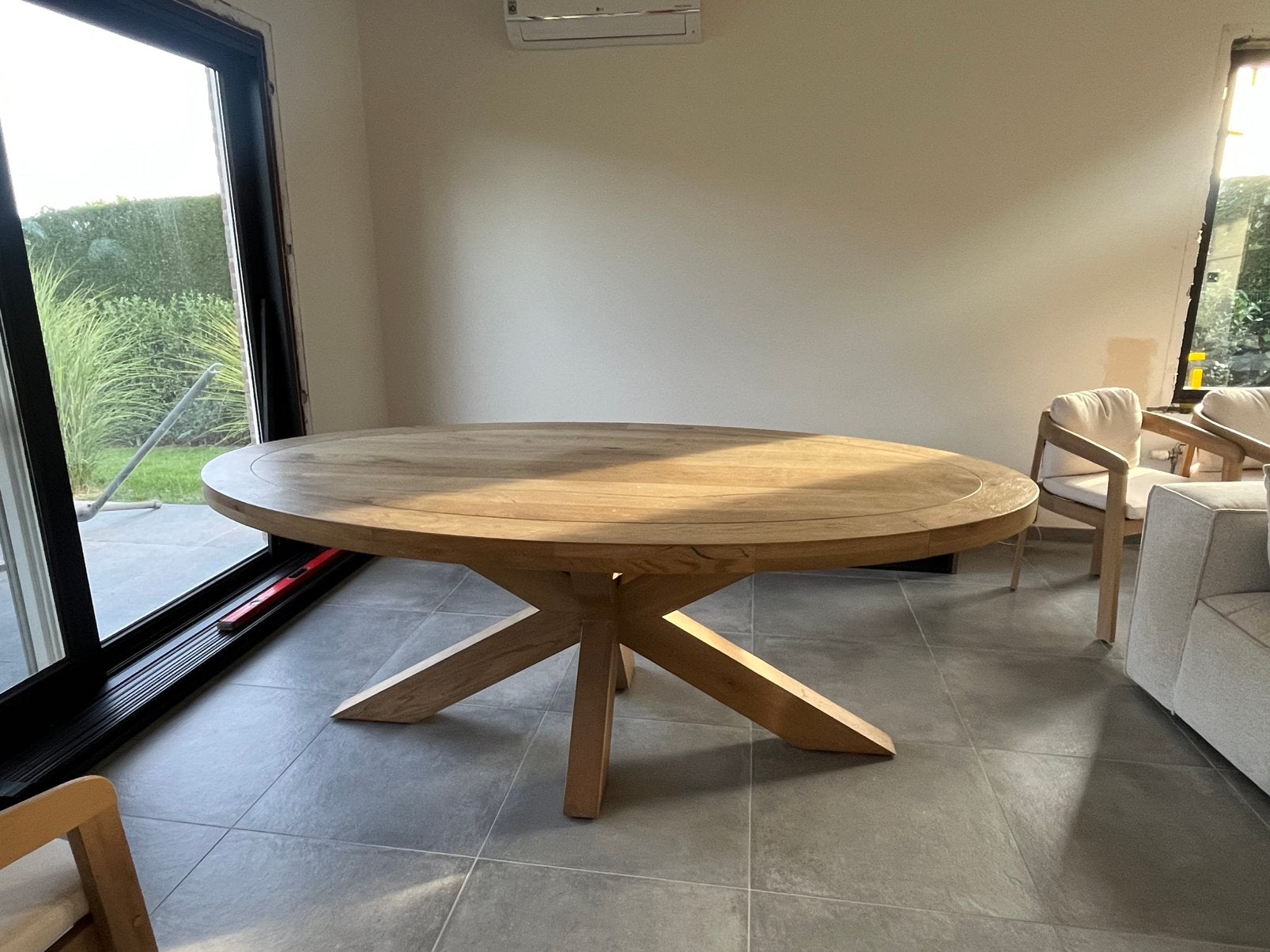 Flamant ovalen eettafel, Huis en Inrichting, Ophalen, Gebruikt