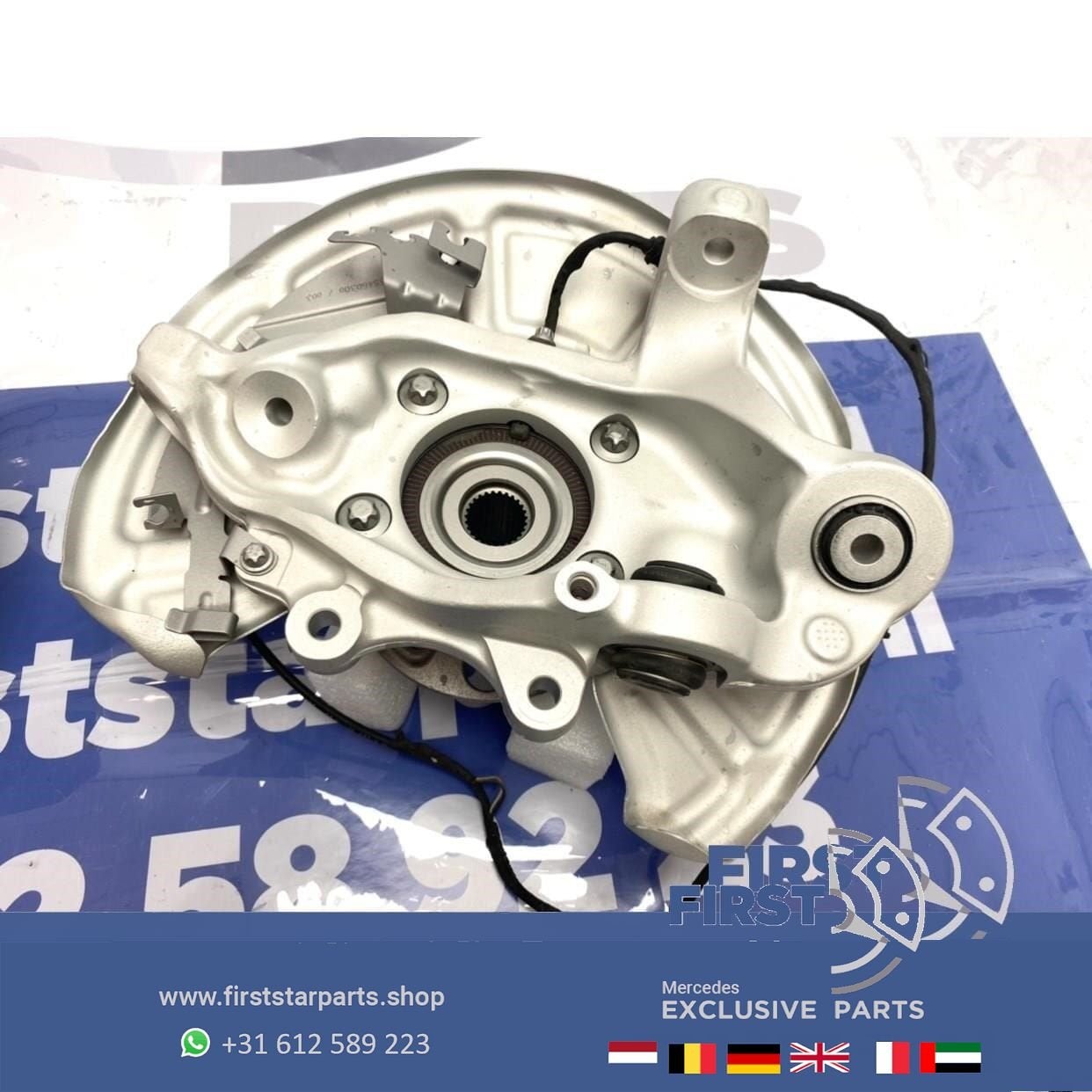 W205 C63s AMG FUSEE WIELLAGER RECHTS ACHTER C KLASSE 63 2014, Gebruikt, -, Ophalen of Verzenden, -