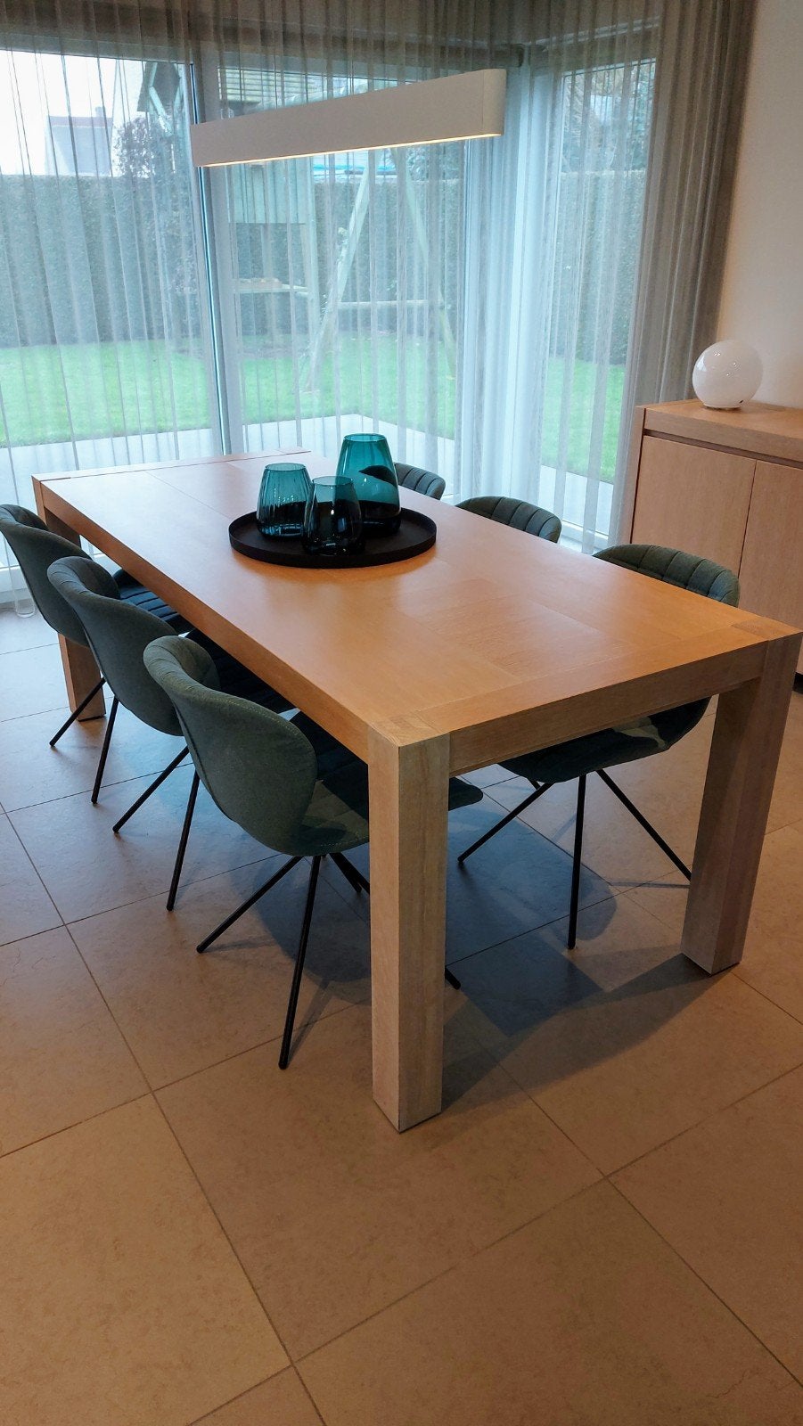 Eiken tafel. Poten massief eik. Blad fineer eik., Huis en Inrichting, Ophalen, Gebruikt, Eikenhout, 200 cm of meer