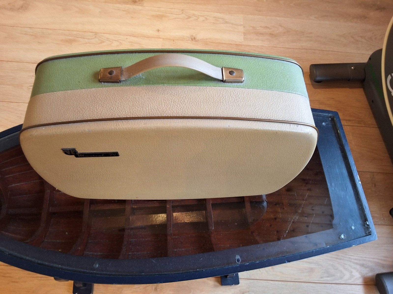 Retro draagbare platenspeler Peppertum Ebner Musical V 2, Audio, Tv en Foto, Ophalen, Zo goed als nieuw, Platenspeler