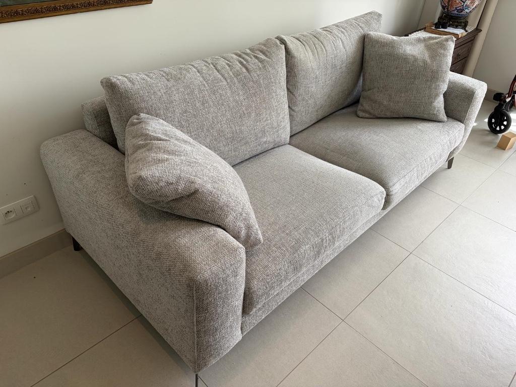 Sofa lichtgrijs, Château d'Ax, 240x80, Maison & Meubles, Canapés | Coins salons complets, Enlèvement, Utilisé, Tissus, Modern