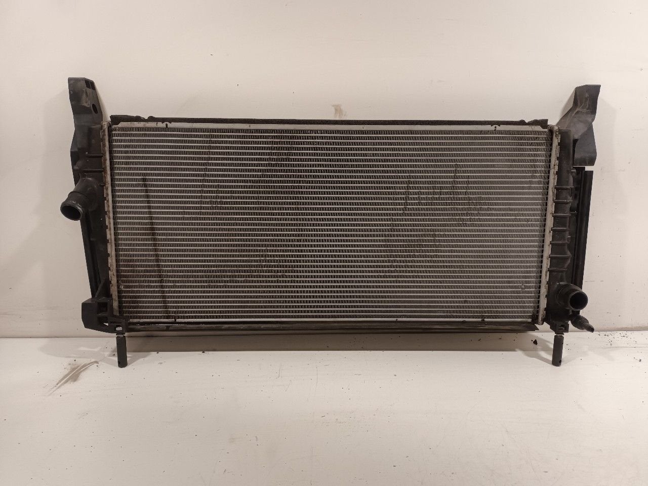 Radiateur BMW 2 serie, Onderdelen@venauto.nl, Van der Ven Autorecycling B.V., Ettenseweg 76, 4706 PB Roosendaal, The Netherlands
