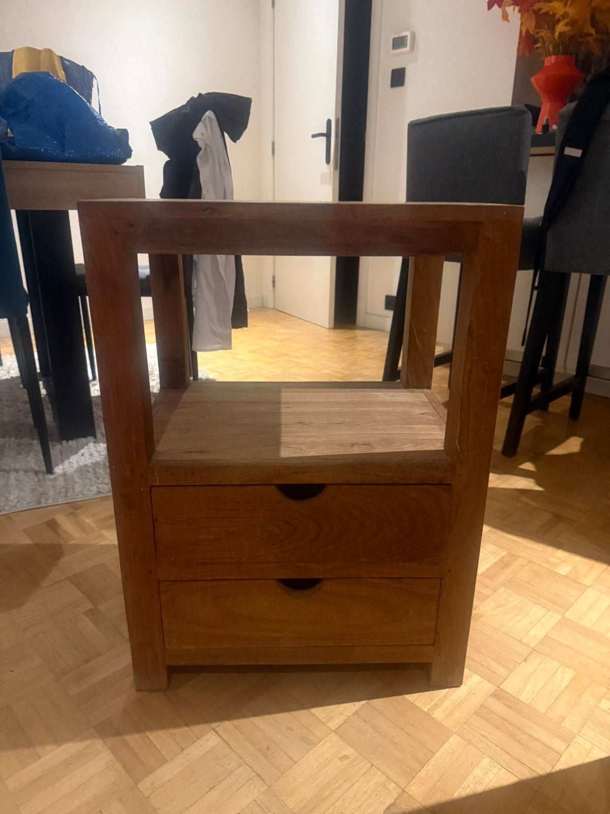 Petite armoire 2 tiroirs en teck, Maison & Meubles, Enlèvement, Utilisé, Teck