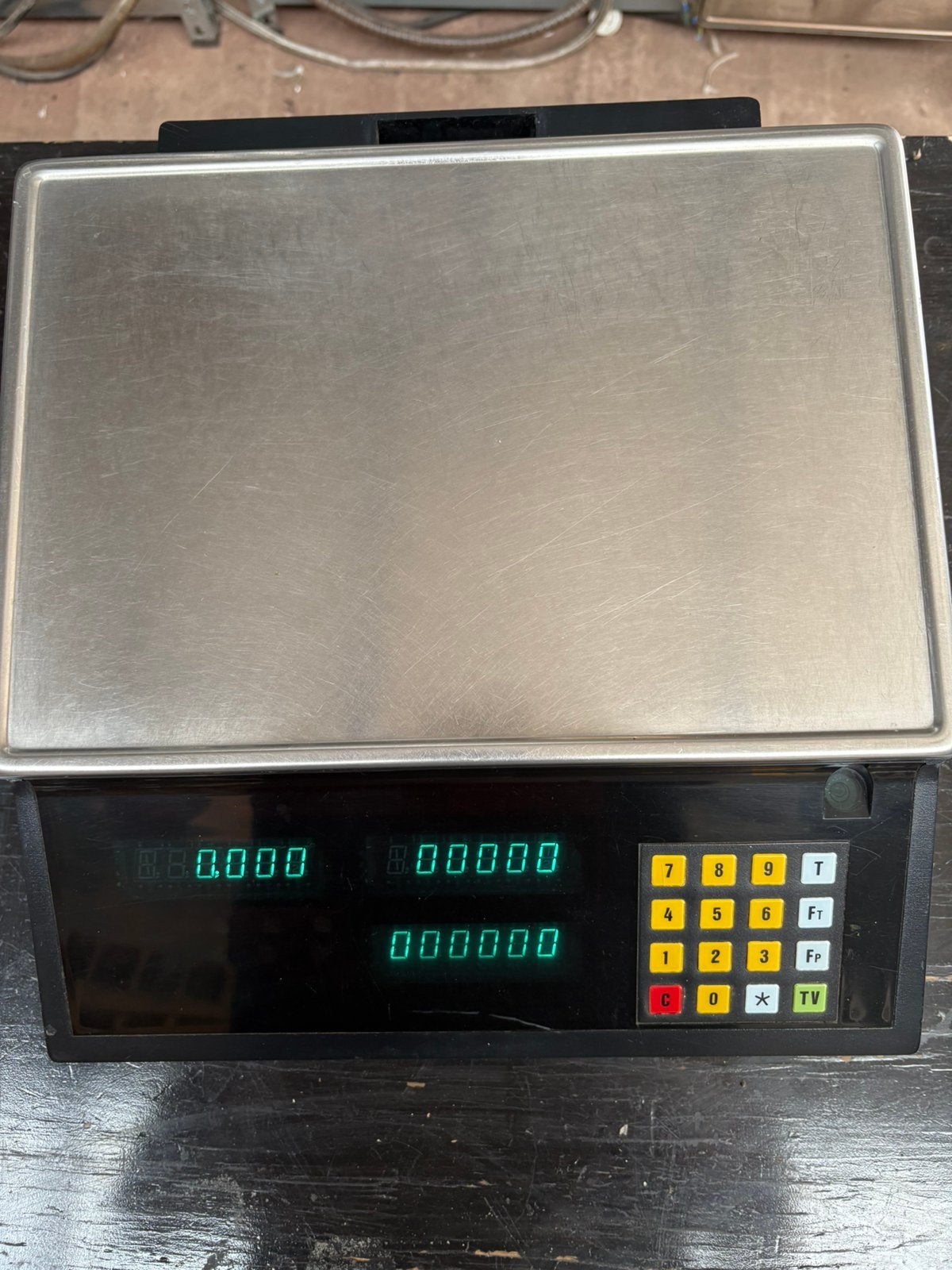 BALANCE PROFESSIONNELLE METO 15 KG 129€ TVAC, Enlèvement