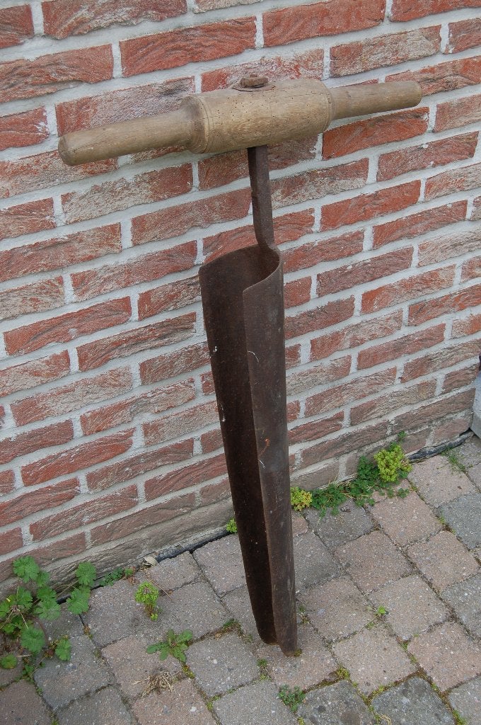 Grondboor hopscheuten, Ophalen, Gebruikt, Grondboor