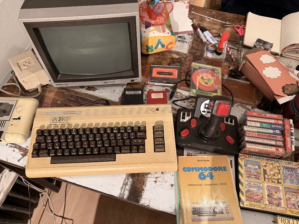Commodore 64 set, samen of apart, Ophalen, Commodore 64