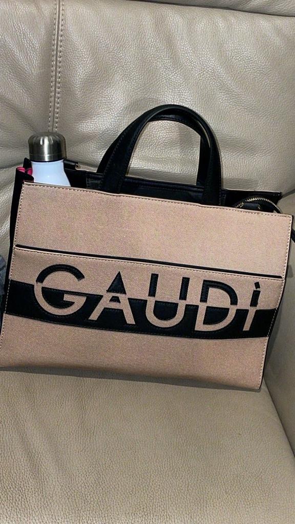 Handtassen te koop, Ophalen of Verzenden, Zo goed als nieuw, Beige, Handtas