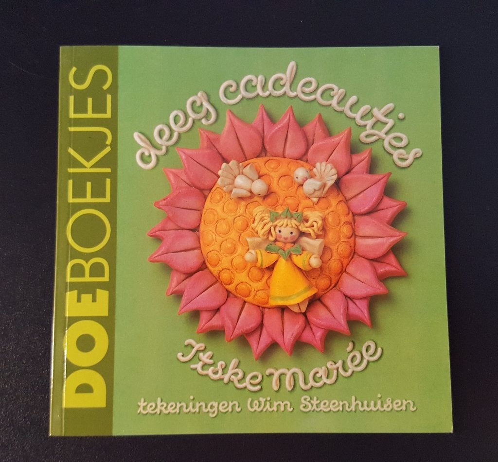 Doeboekje "Deegcadeautjes" - Itske Marée (Nieuwstaat), Overige thema's, Meerkleurig, Ophalen of Verzenden, Zo goed als nieuw