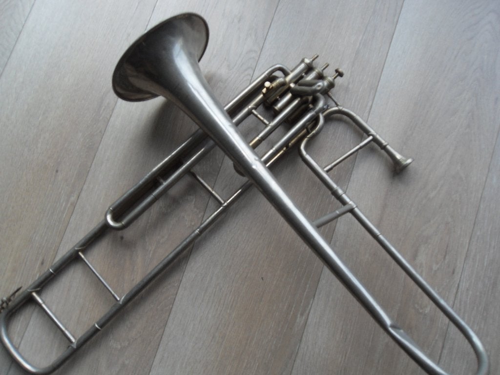 Ancien trombone de cavalerie, Enlèvement ou Envoi, Utilisé