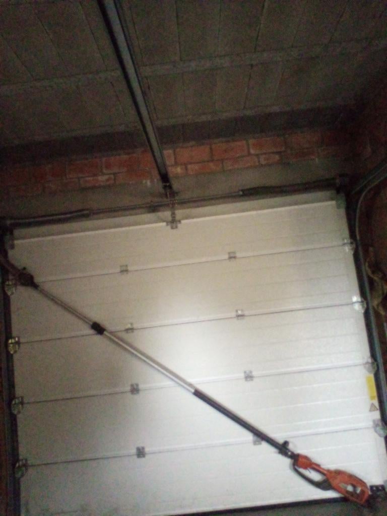 Gebruikte tuinmachines.Loop of sloop. stokzaag...., Ophalen