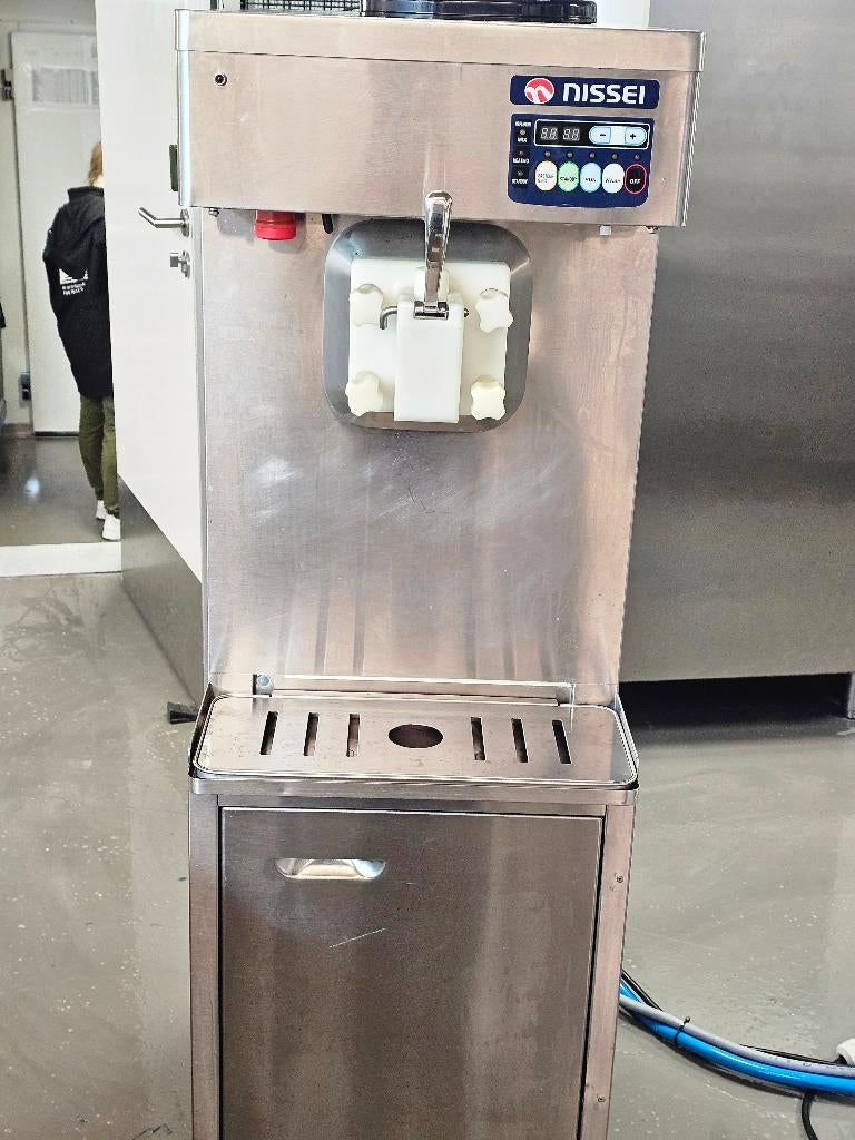 Softijs machine in prima staat, Enlèvement, Utilisé, Refroidissement et Congélation
