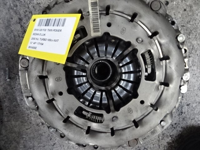VOLANT MOTEUR BI-MASSE BMW 3 serie (F30) (LUK), Mevr. I. Hauben, Utilisé, BMW, Rue de l'Espoir 34 34
4030  GRIVEGNÉE, BE