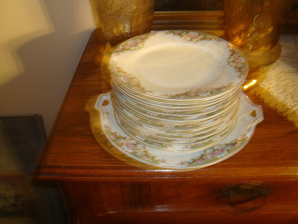Art Deco taartschaal+  dessertbordjes in Boheems porselein., Antiquités & Art, Antiquités | Services (vaisselle) complet, Enlèvement