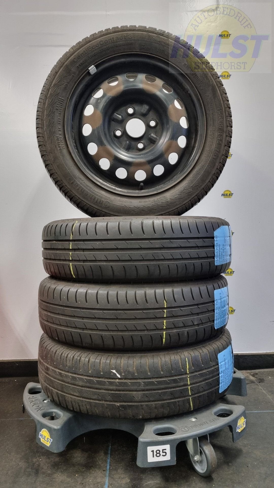 Set gebruikte stalen velgen met Continental en Vredestein zo, Ophalen, 14 inch, Gebruikt, 155 mm