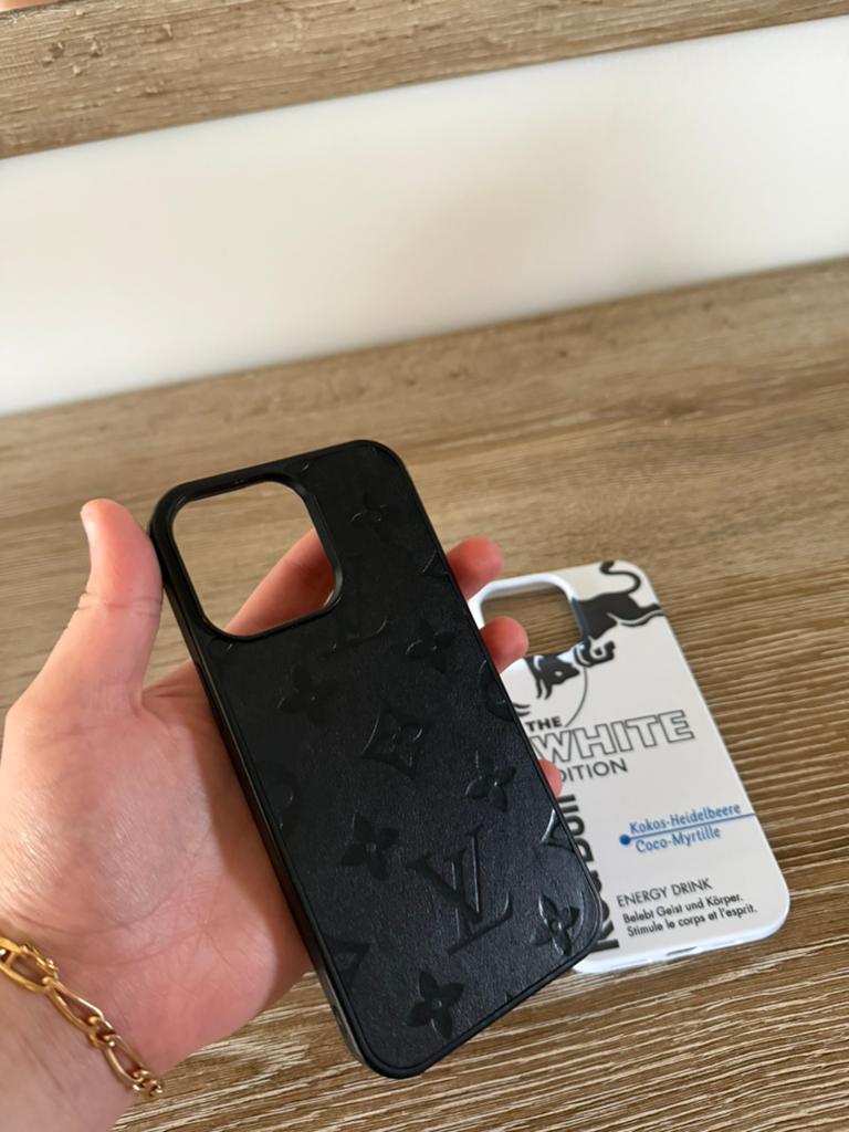 Coques iPhone 14 Pro Max, Télécoms, Cuir, IPhone 14, Red Bull, Comme neuf