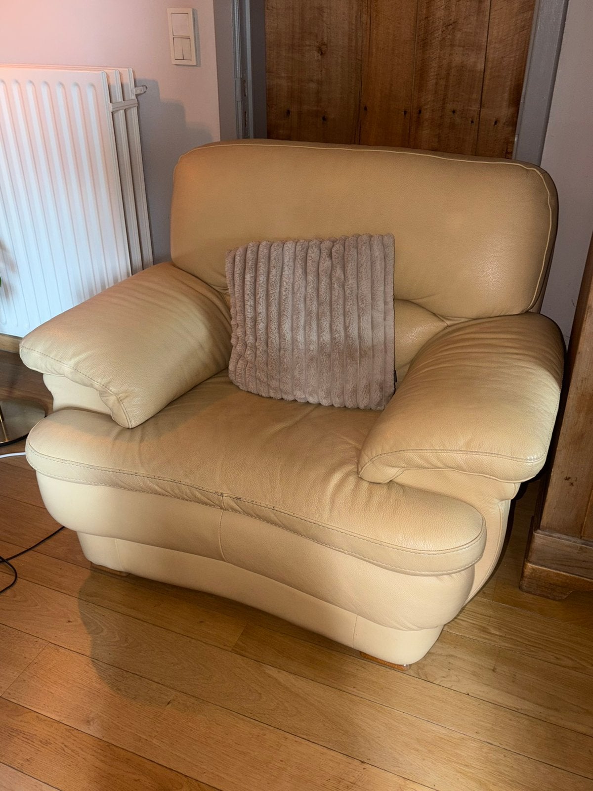 Sofa leer, Huis en Inrichting, Zetels | Zetels en Chaises Longues, Zo goed als nieuw, Leer, Ophalen