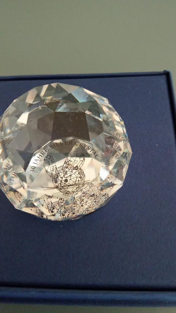 Swarovski "30 jahre silver crystal" (muis), Collections, Enlèvement